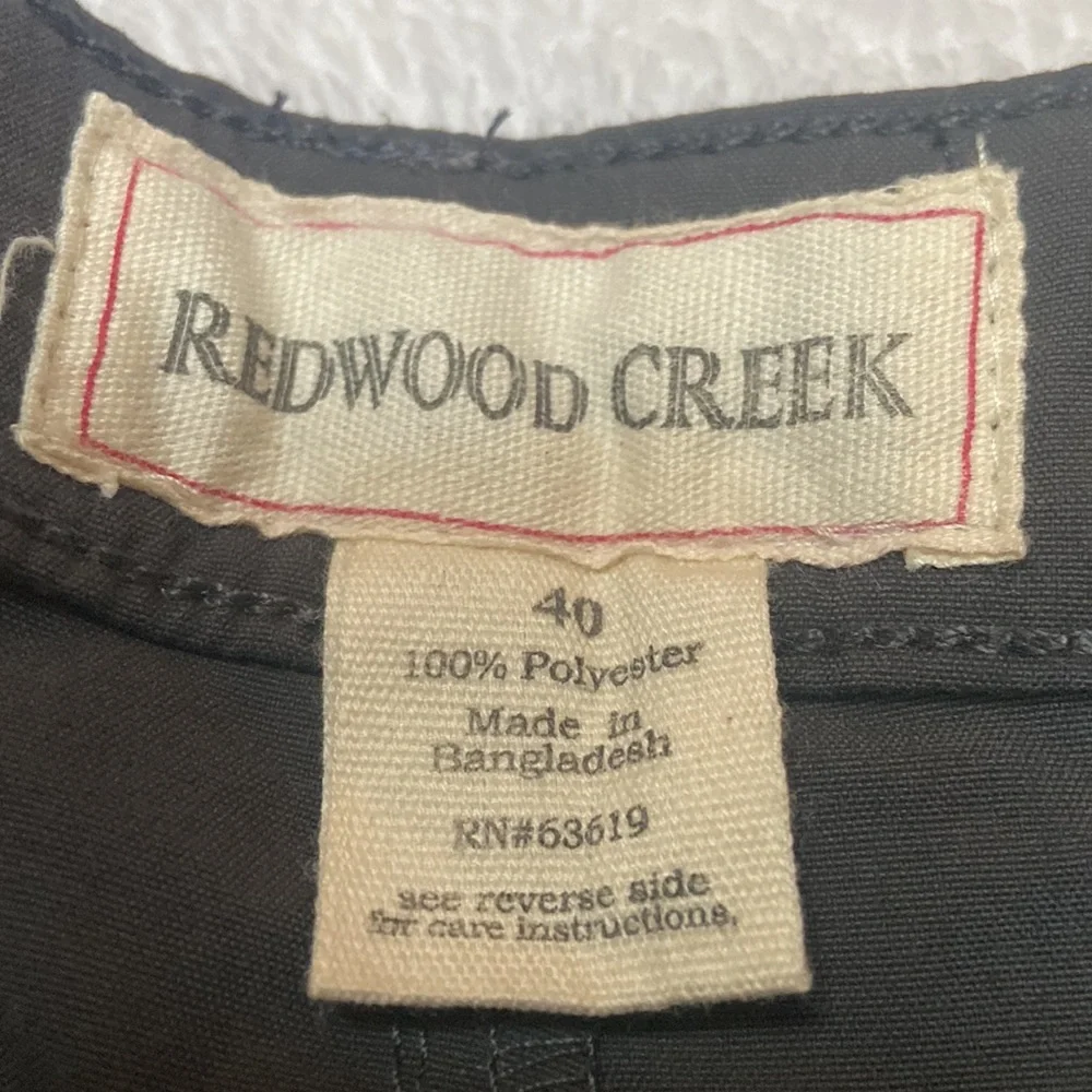 Redwood Creek Size 40 Charcoal Shorts NWT - Picture 2 of 8